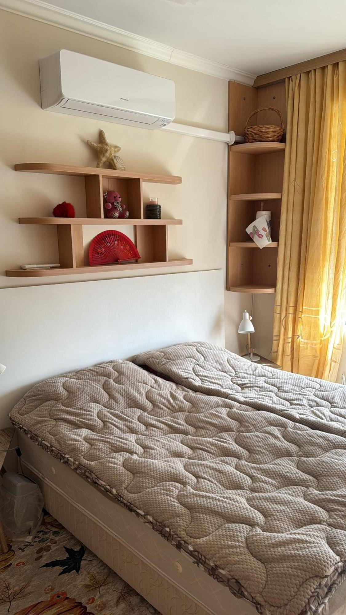 Downtown Central Apartment With Working Kitchen, City Views & Free Parking Kazanlŭk Esterno foto